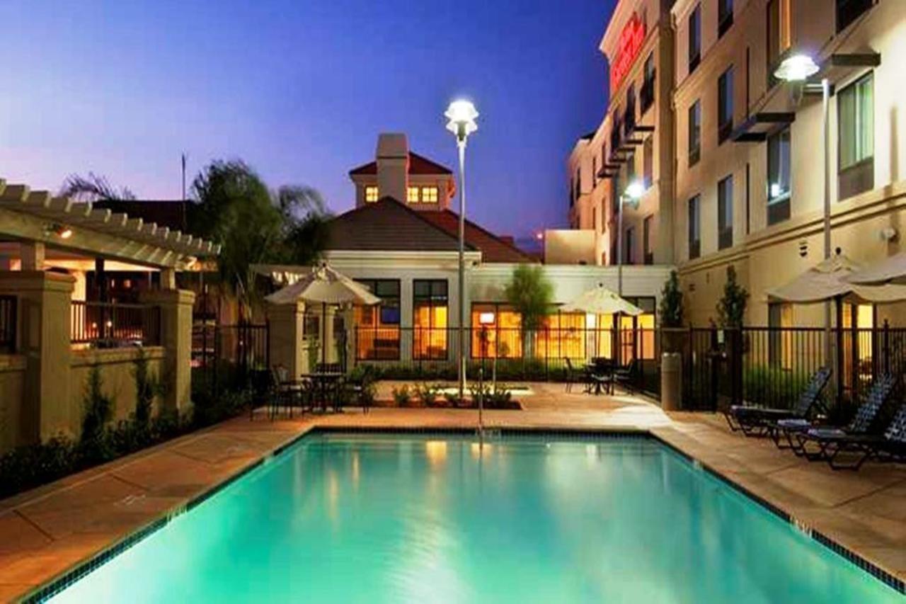 Hilton Garden Inn Sacramento Elk Grove Exterior photo