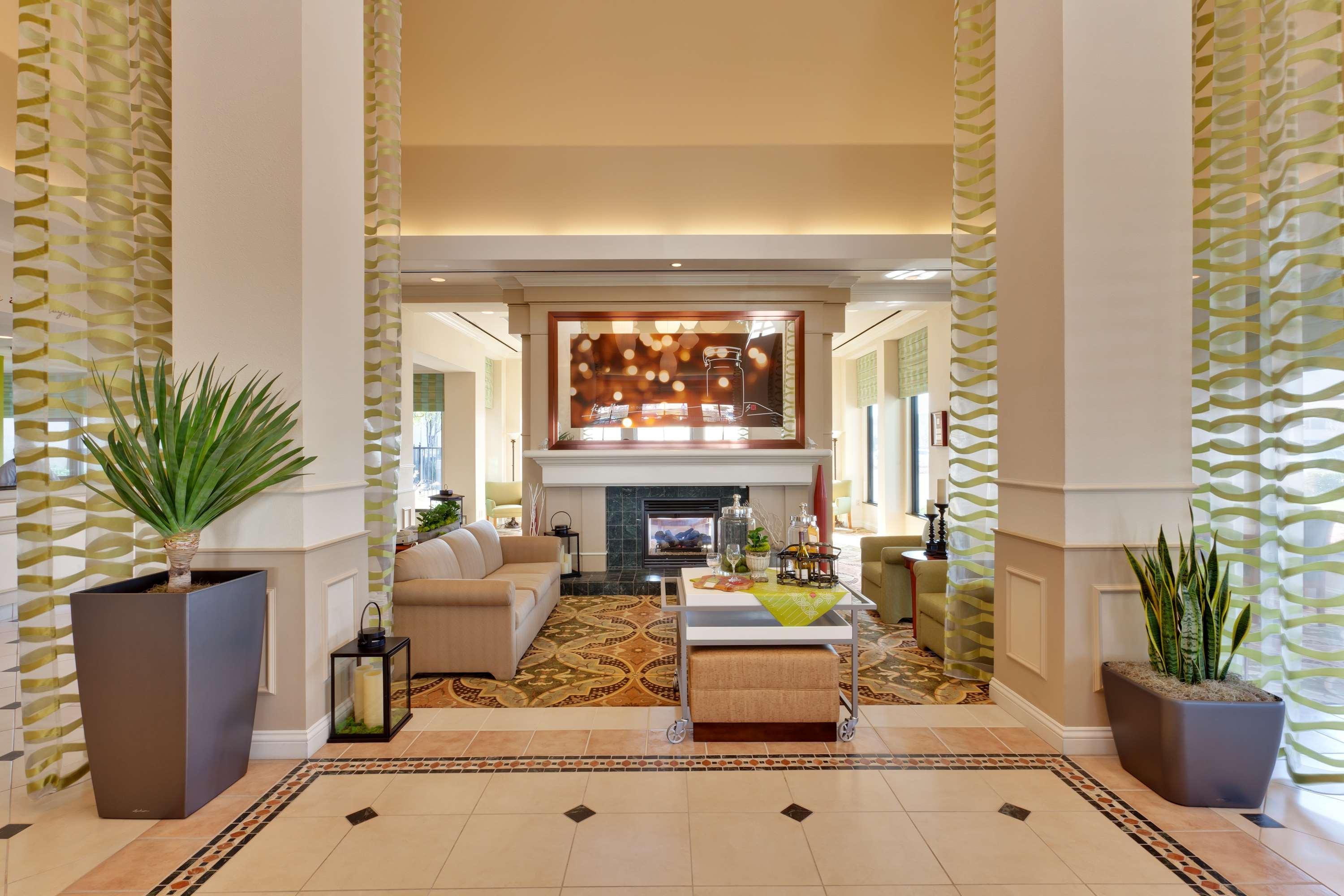 Hilton Garden Inn Sacramento Elk Grove Exterior photo